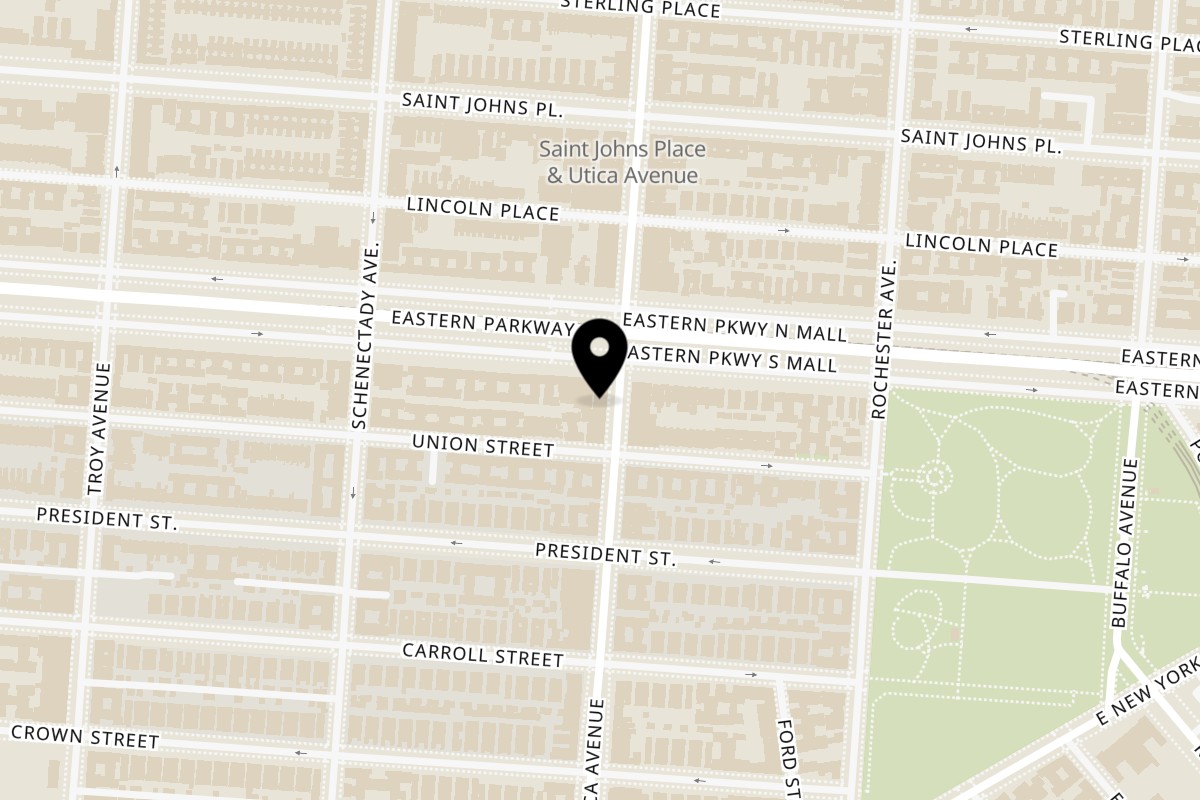 Map showing the location of Halal Bros Grill Utica on 286 Utica Ave in Brooklyn